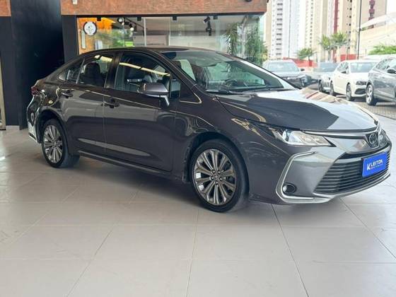 TOYOTA COROLLA 2.0 VVT-IE FLEX XEI DIRECT SHIFT TOYOTA COROLLA 2.0 VVT-IE FLEX XEI DIRECT SHIFT